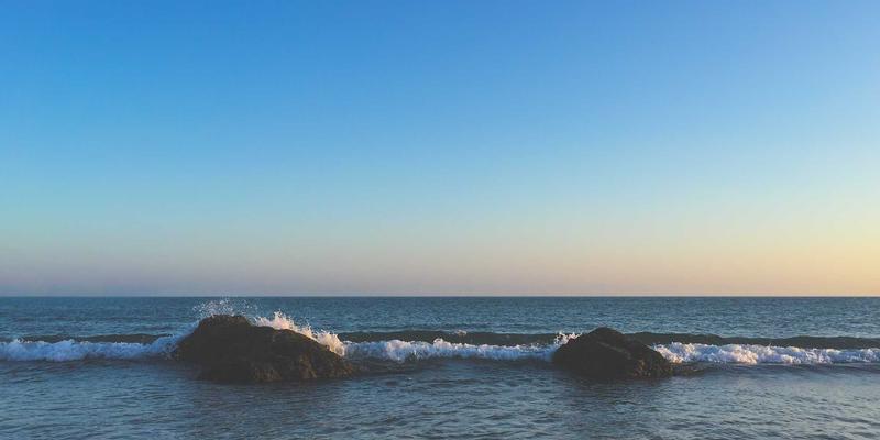 Crystal Clear会议文化：用高效议程与纪要模板终结无效会议，塑造你的Orange Fashion专业形象