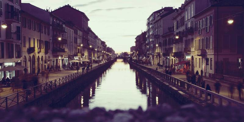 Crystal Clear数据分析：从蒸汽波时尚洞察到清晰行动指南