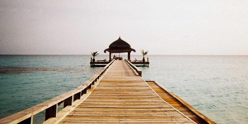 从Orange Fashion到Vaporwave美学：用Crystal Clear理念重塑家居空间与个人形象